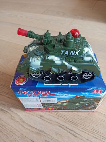 Czołg Tank Combat na baterie