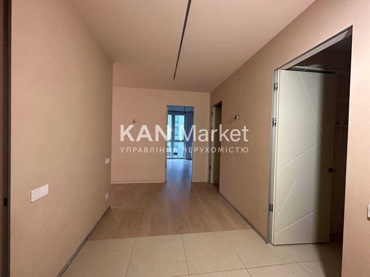 Продаж 3к квартири 95 м² з ремонтом у Файна Таун