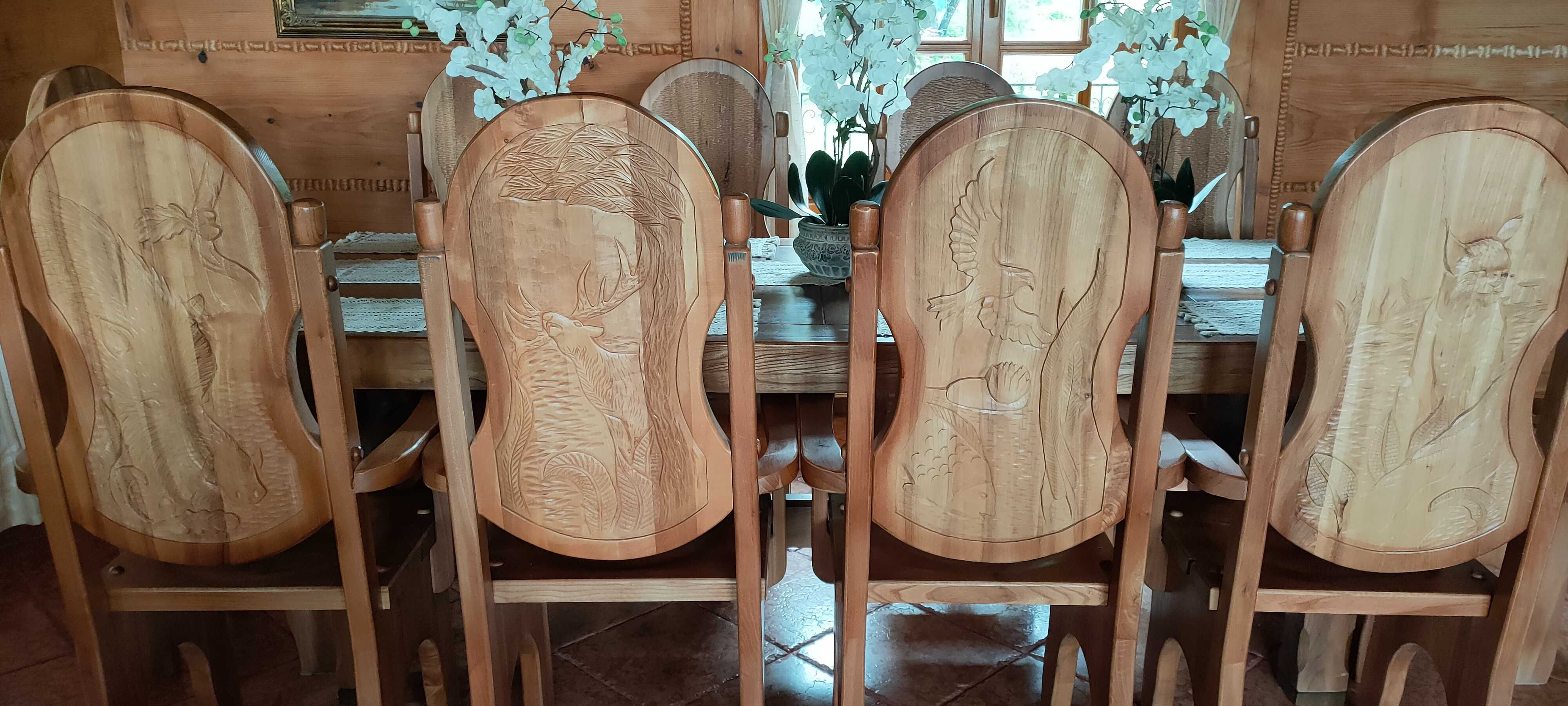 Rzeźbione meble - stół z 10 krzesłami. Lite drewno. Dzieło sztuki...
