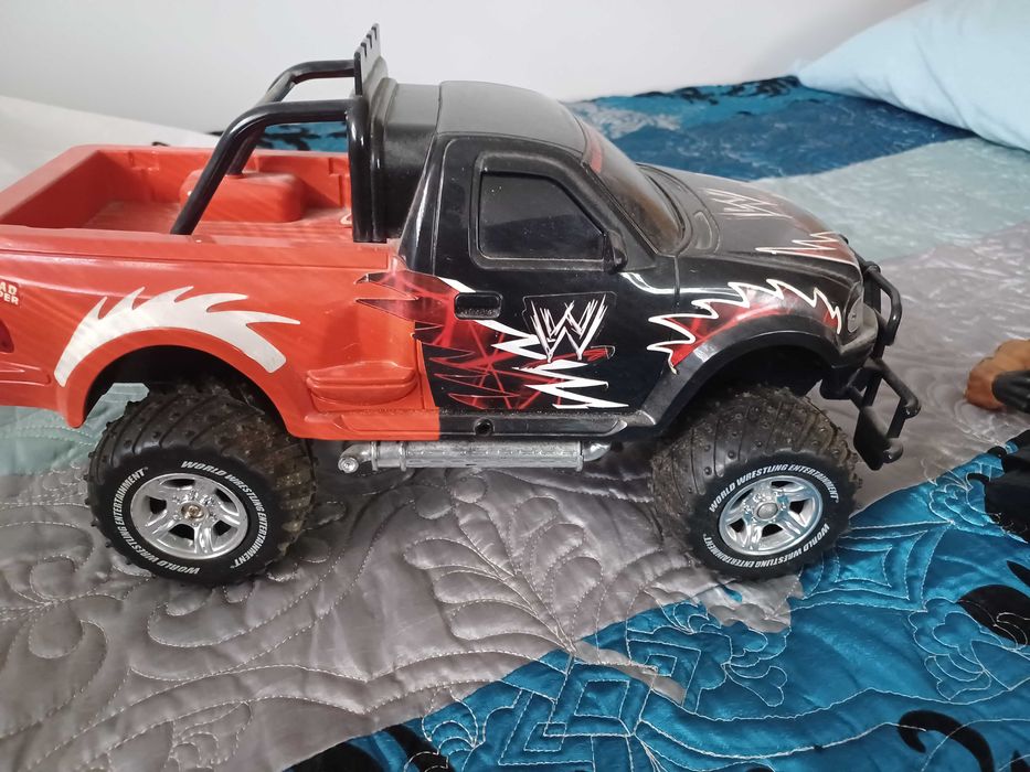 Conjunto da WWE como novo