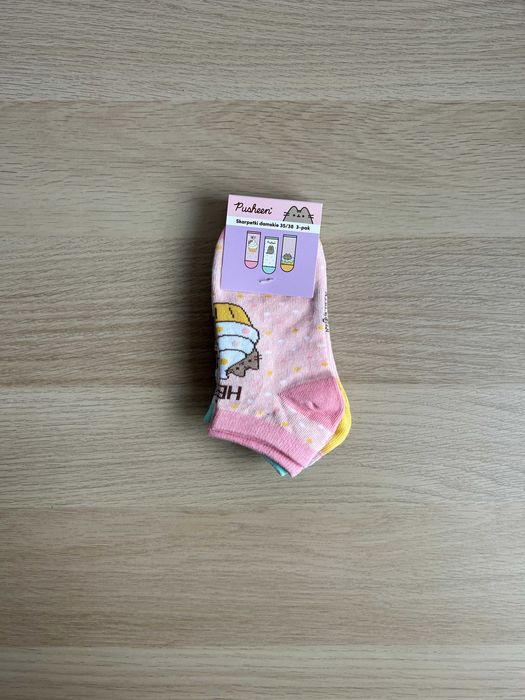 NOWE skarpetki stopki Pusheen 3-pak 39/42
