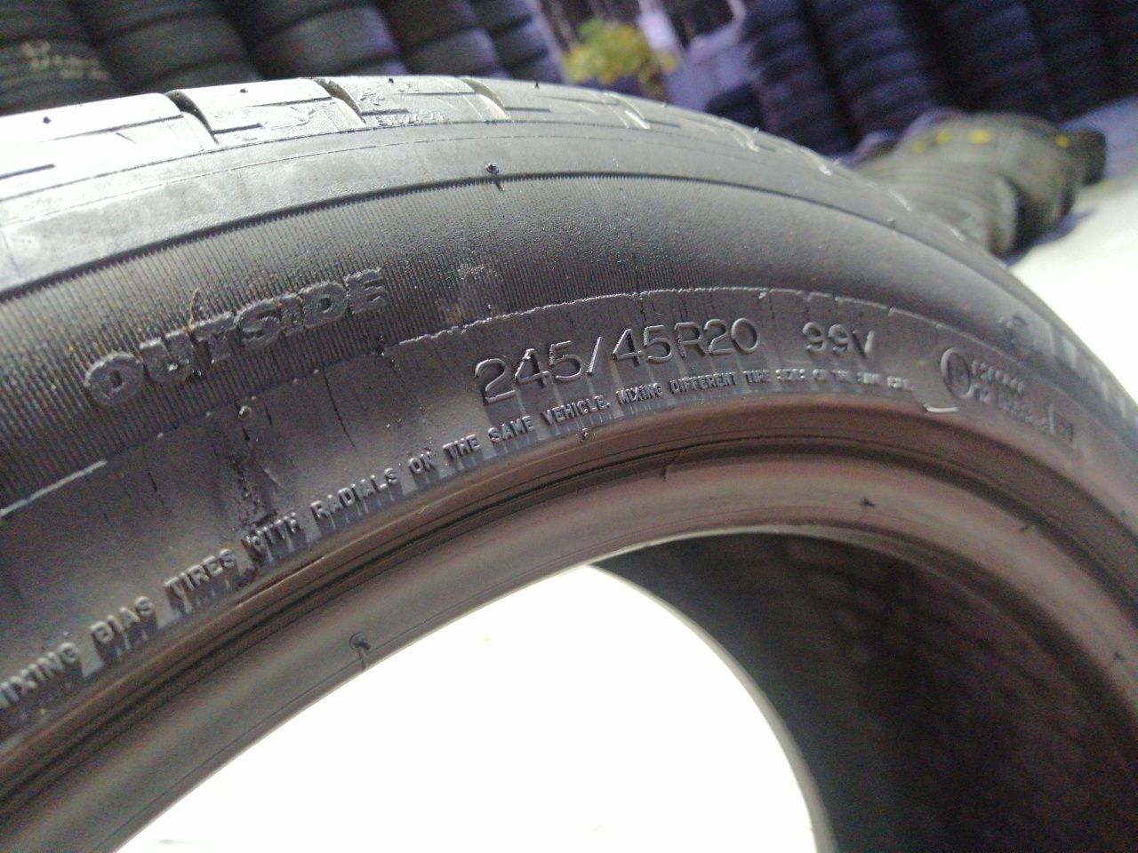 Pneus 245-45r20 Michelin como novos