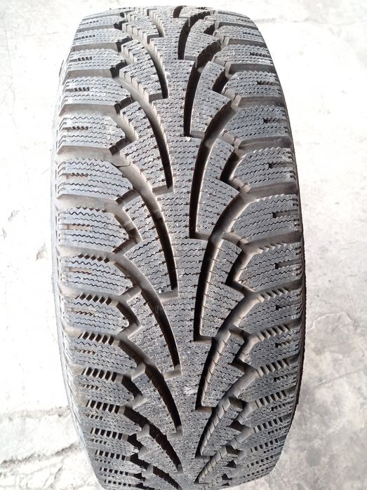 215 60 R 16 Nokian Hakkapelita