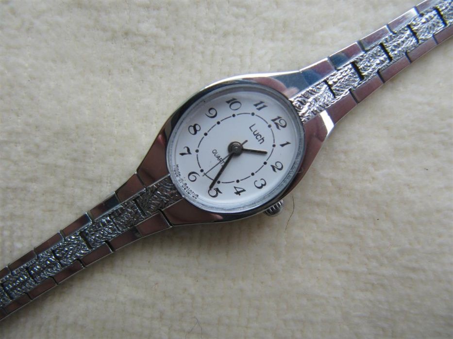 Часы Луч в коллекцию, 2003 года выпуска, новые, женские, кварцевые