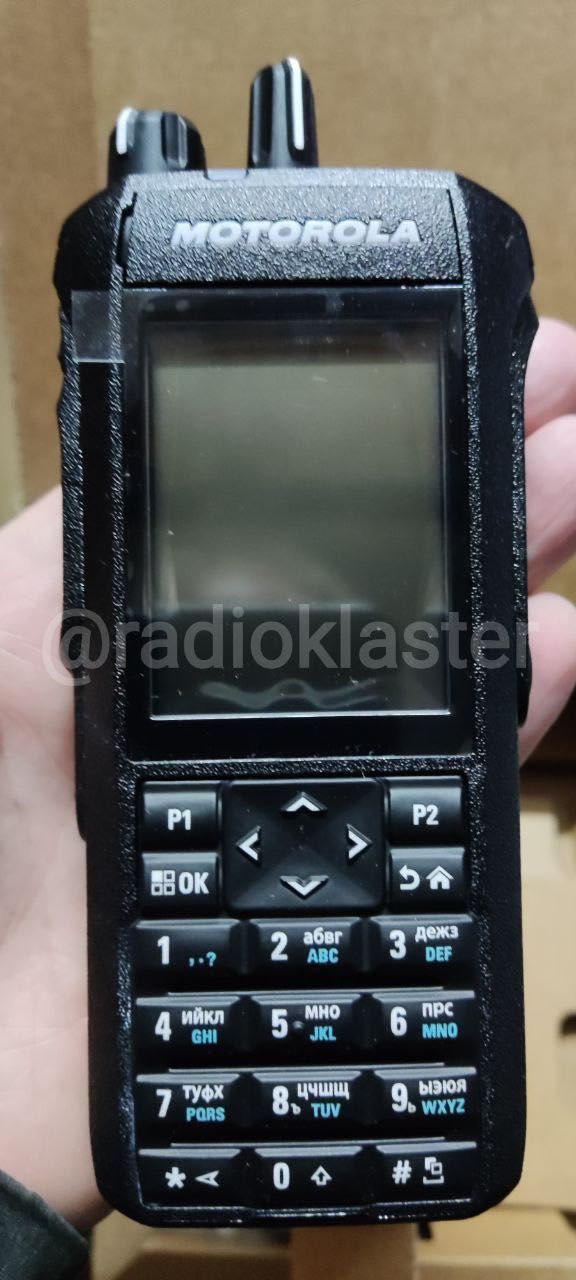 Motorola R7 VHF FKP радіостанція портативна, оригінал.