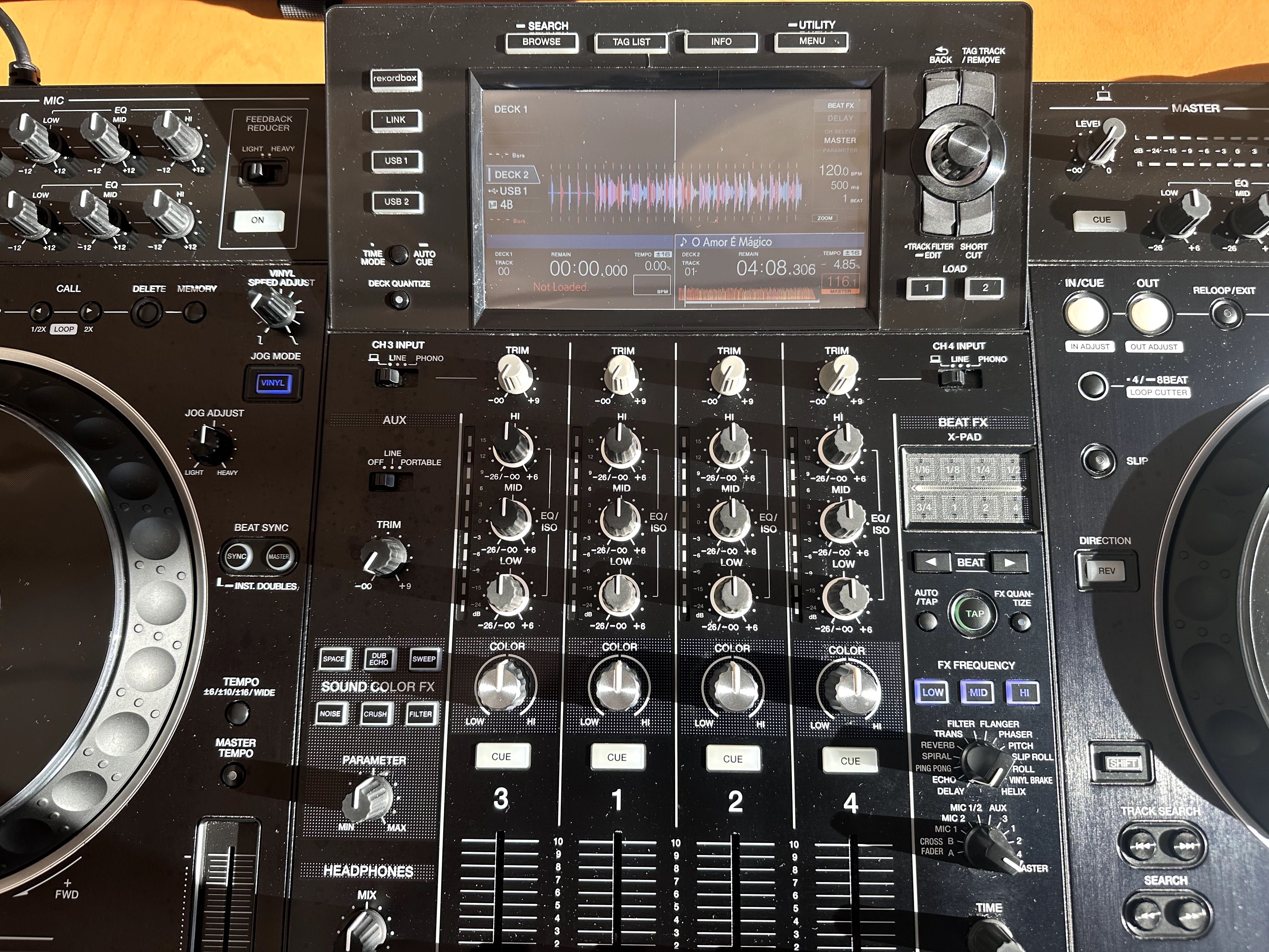 Controladora Pioneer XDJ-XZ (All in one) + Mala UDG