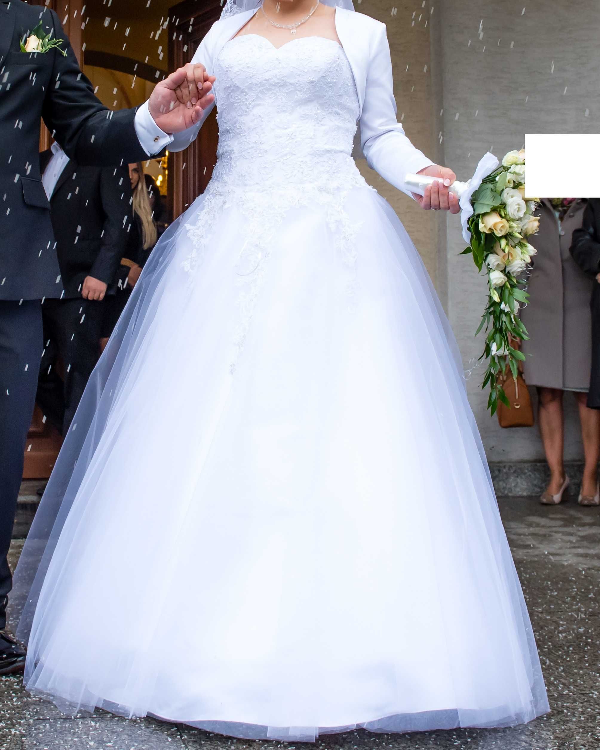 Suknia ślubna koronkowa, dekolt w serce i aplikacje, na osobę do 1,70m