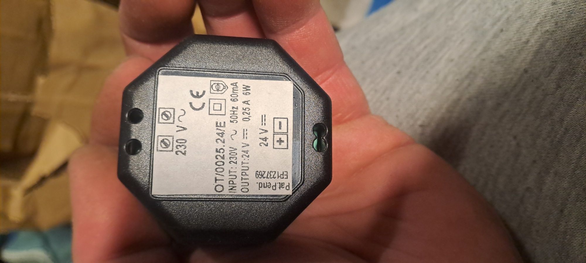 transmiter 230/24v