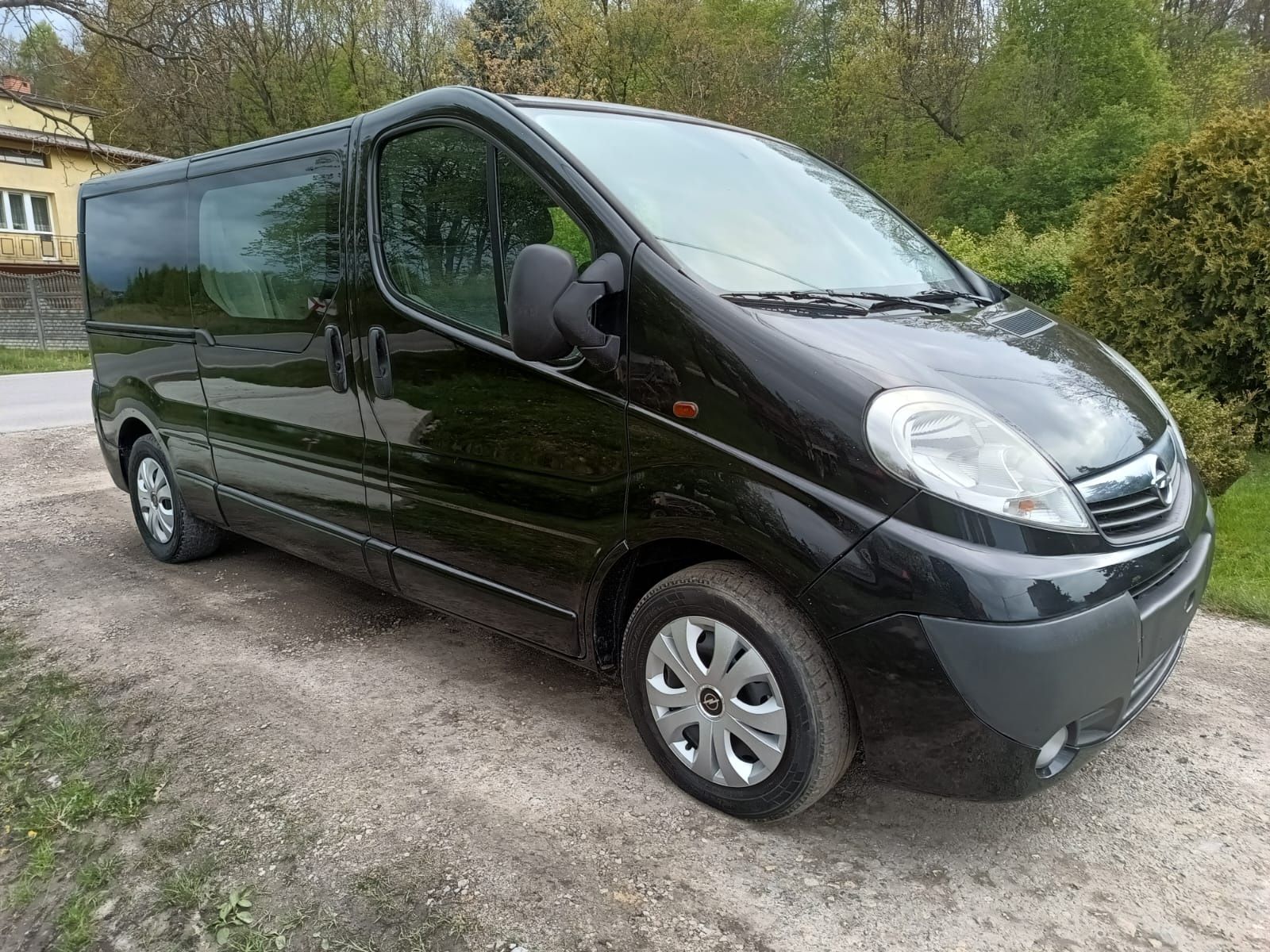 Opel Vivaro 2,5 150km Automat, Long, Brygadówka Sprowadzony