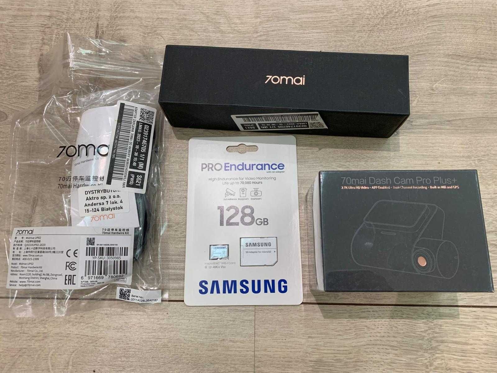 Zestaw kamera 70mai A500S Pro Plus+ kamera cofania + karta 128GB+ UP02