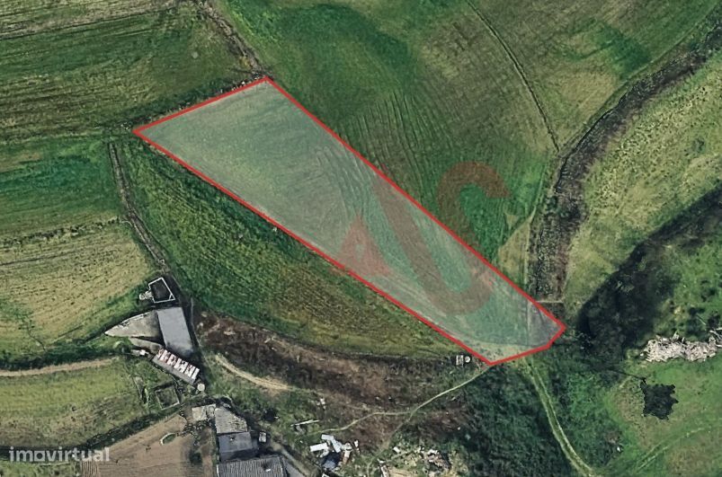 Terreno Agrícola com 1.840 m² em Silvares, Lousada