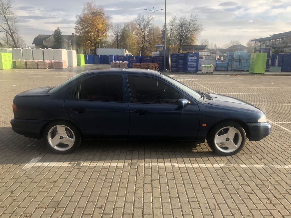 Ford mondeo 1993 1.6