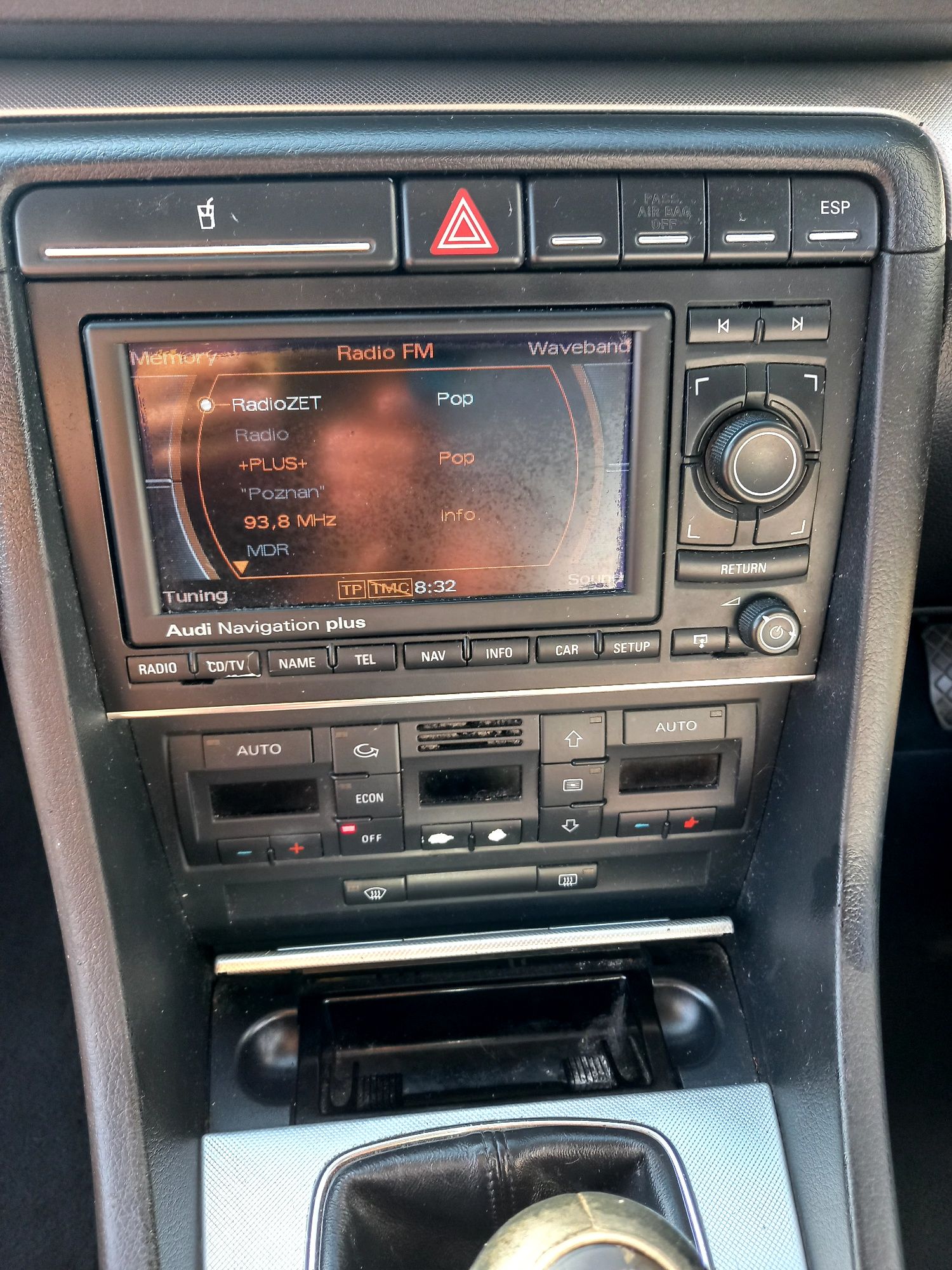 Audi A4b7  S line 1.9
