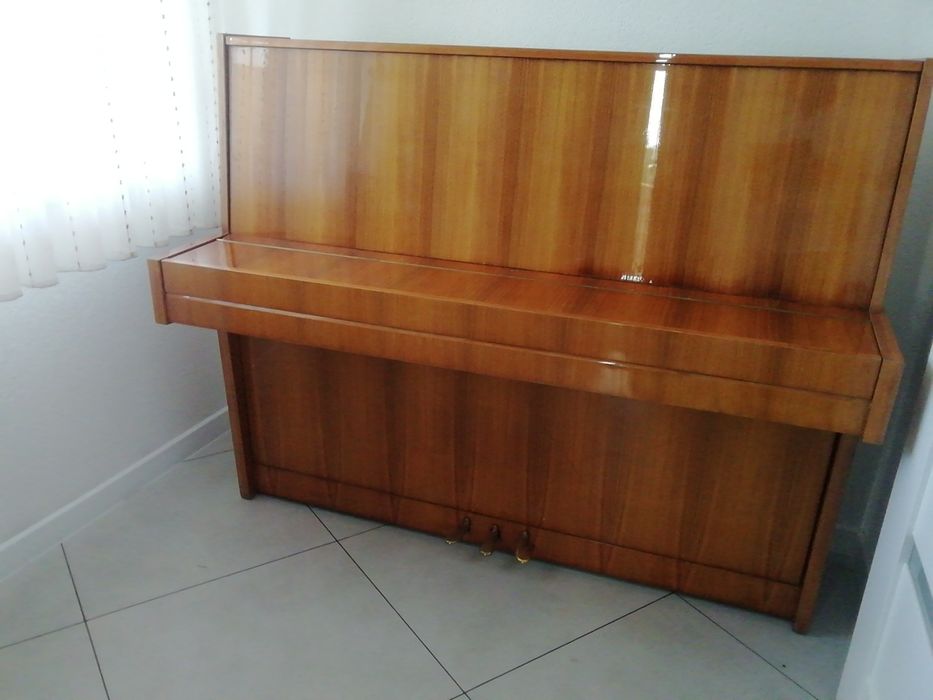 Pianino  Callsia sprzedam