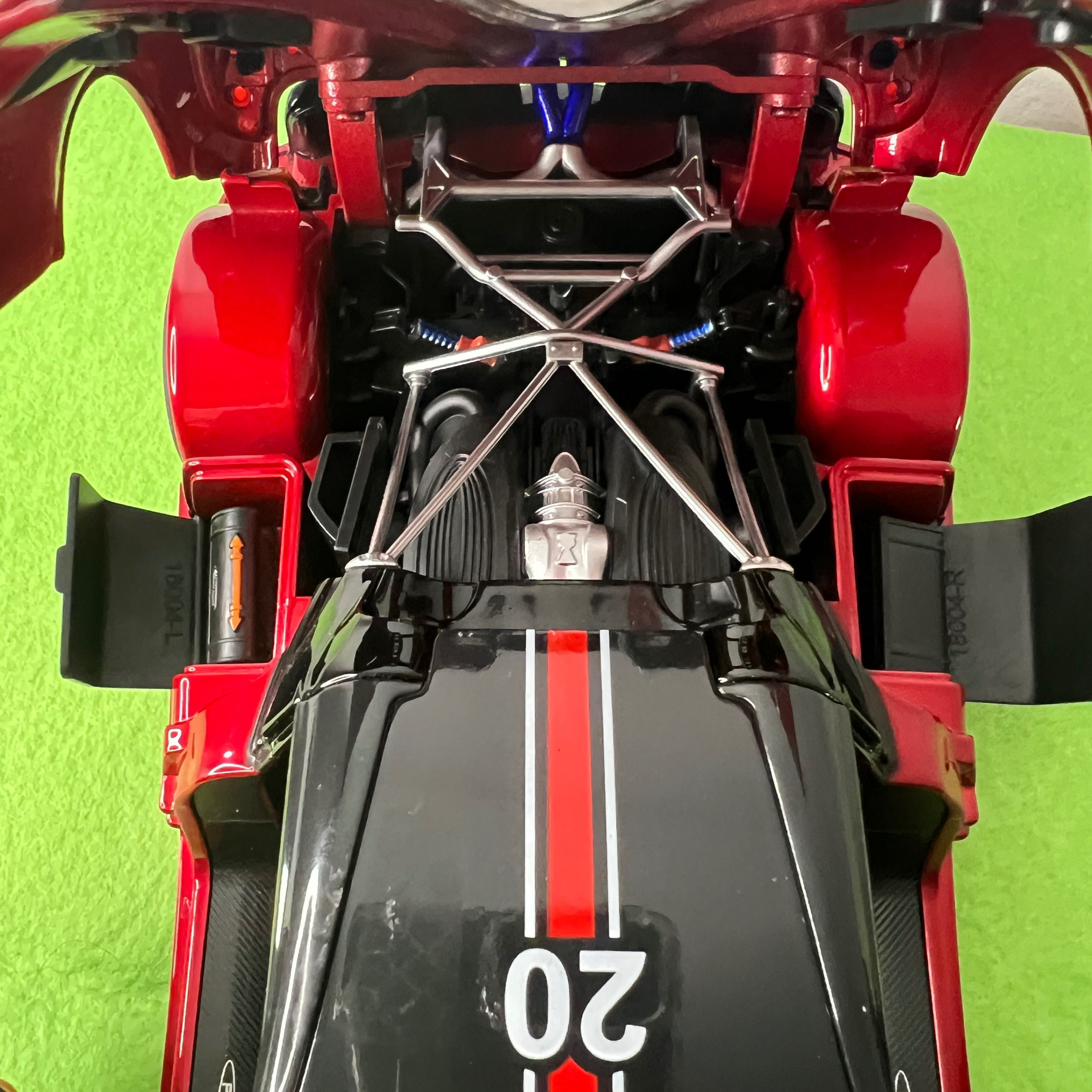 Pagani Huayra Roadster BC QY Toys 1:18 Diecast Miniatura Supercarro
