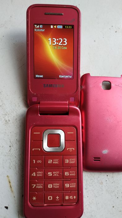 Телефон Samsung рабочий.