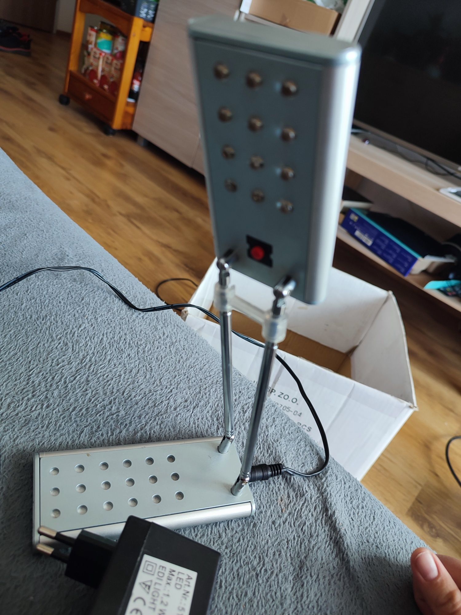 Lampka biurkowa mała z adapterem model nfk-023