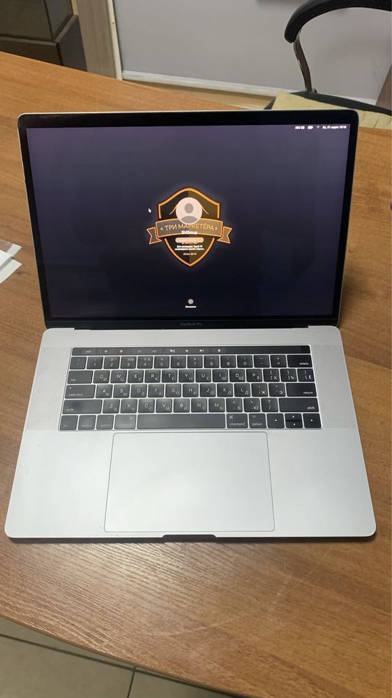 Срочно! Ноутбук Apple MacBook Pro 15" 1TB