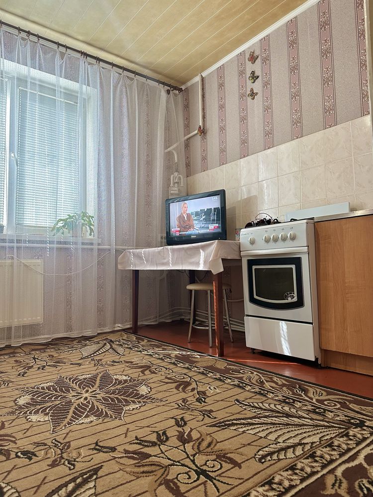 4-х Автономка, вул П Глазового, не кутова