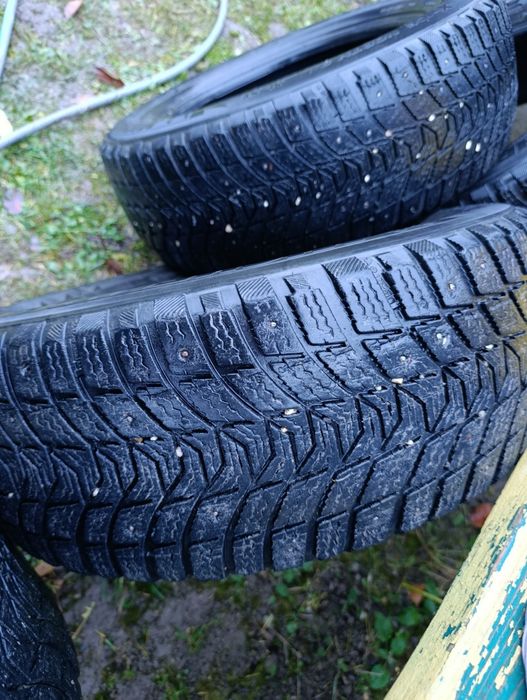 Шини бу 195/65r15 Michelin зимові
