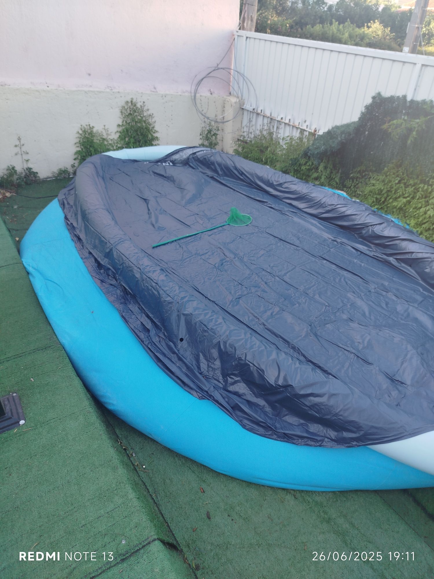 Piscina redonda.