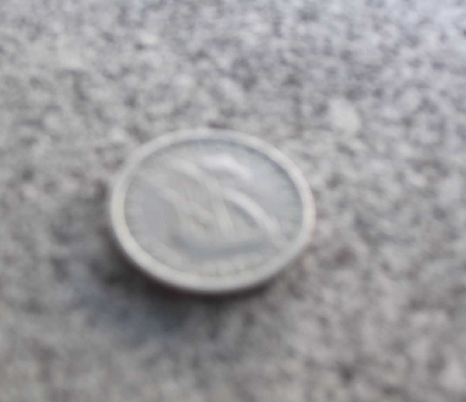 Moeda antiga de 5 Escudos de 1964
