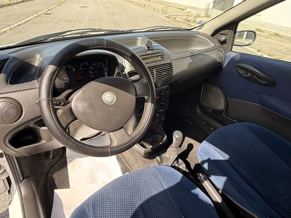 FIAT PUNTO 1.3 JTD MULTIJET