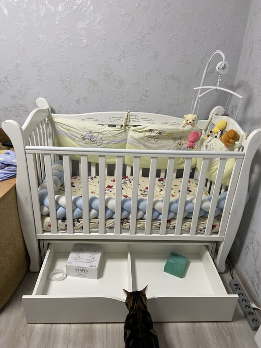 Дитяче ліжечко Veres з маятником та шухлядою