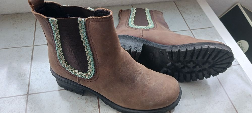 Botas t 36,9€,pele