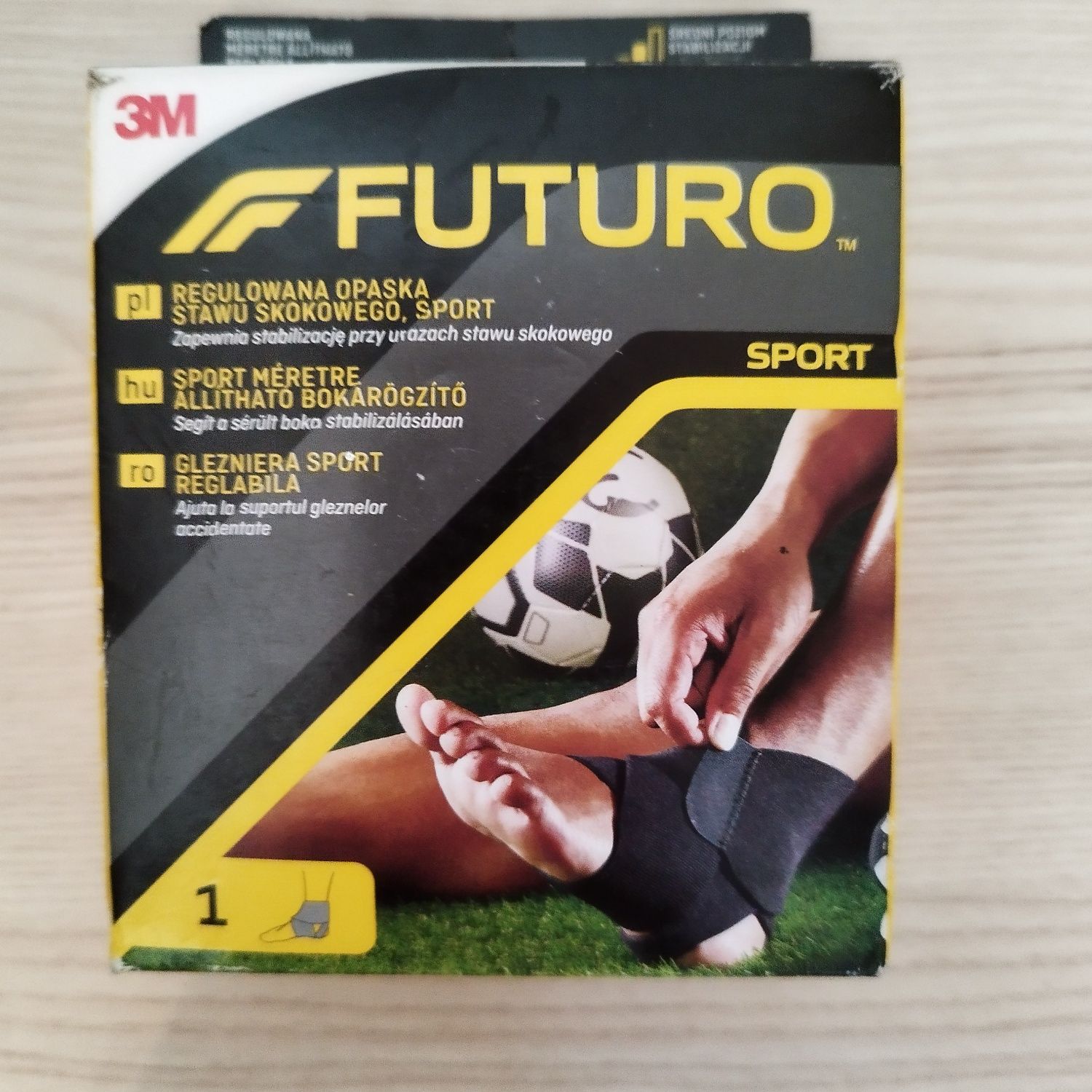 Futuro Sport, regulowana opaska stawu skokowego, czarna, rozmiar uni