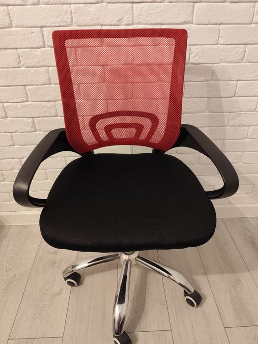 Fotel obrotowy biurowy komputerowy regulowany