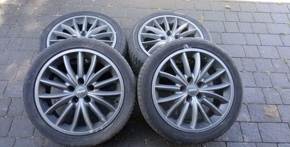 Felgi z oponami 17 rozstaw 5x114,3 ET 35