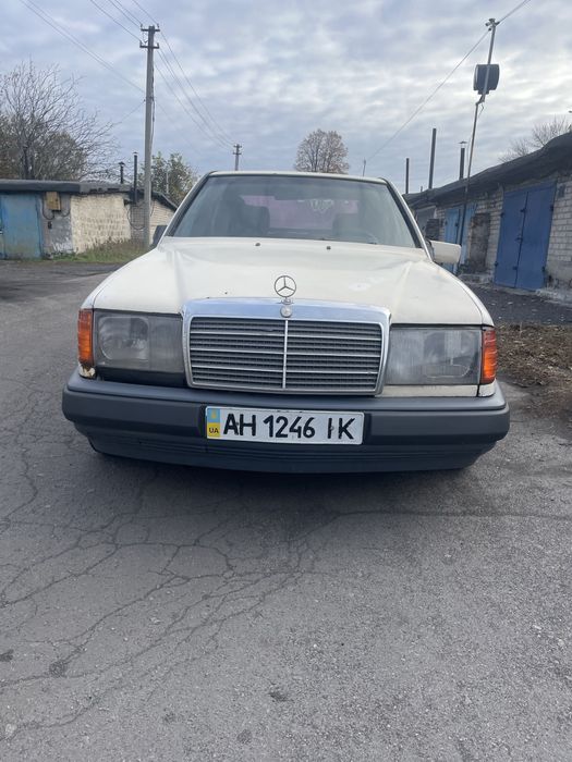 Продам Mercedes-Benz 200 D 2л дизель