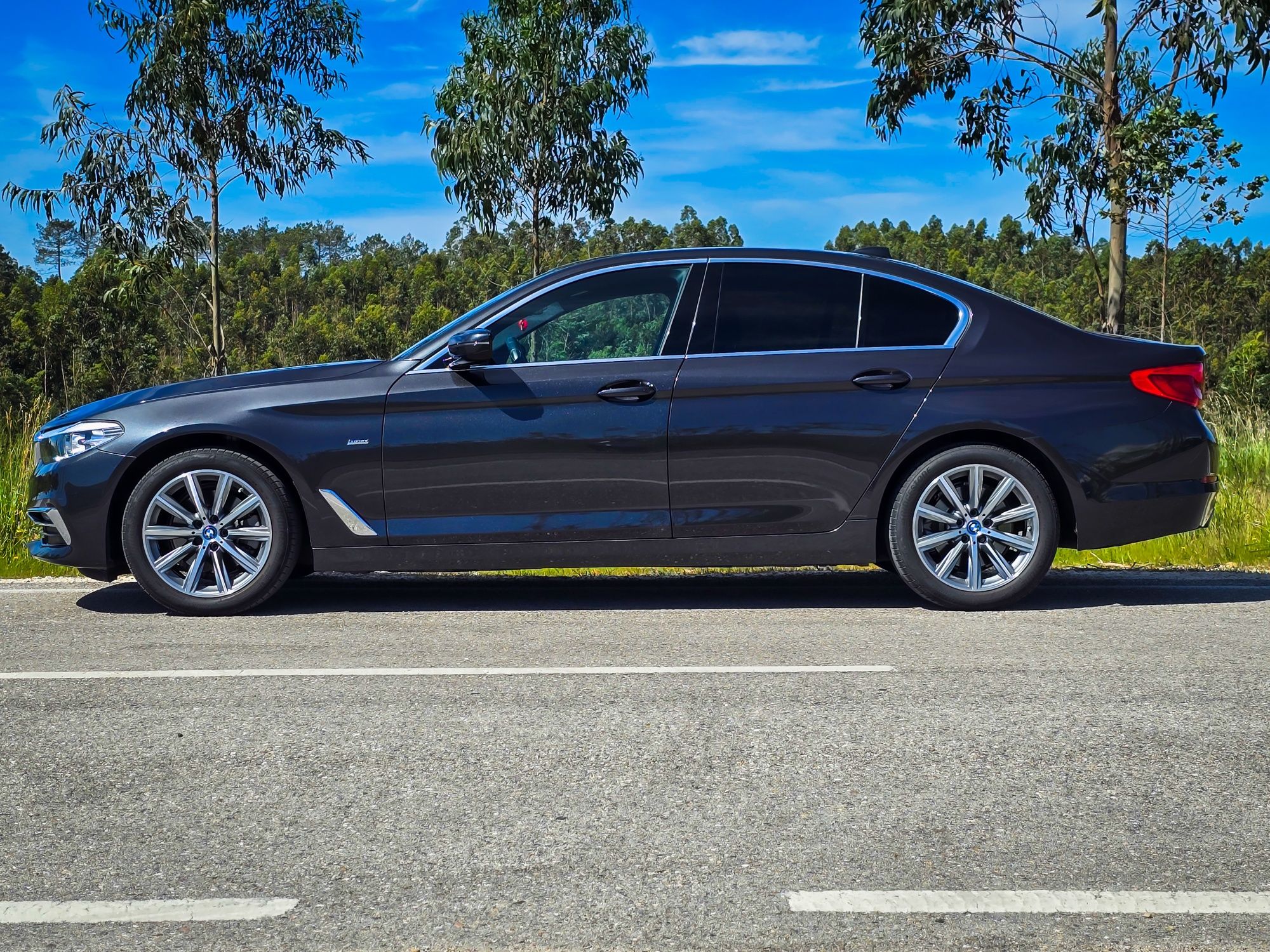 Bmw 520D line Luxury Auto2019