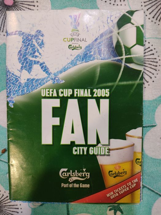 Desdobrável para os fãs sobre a final da taça UEFA 2005