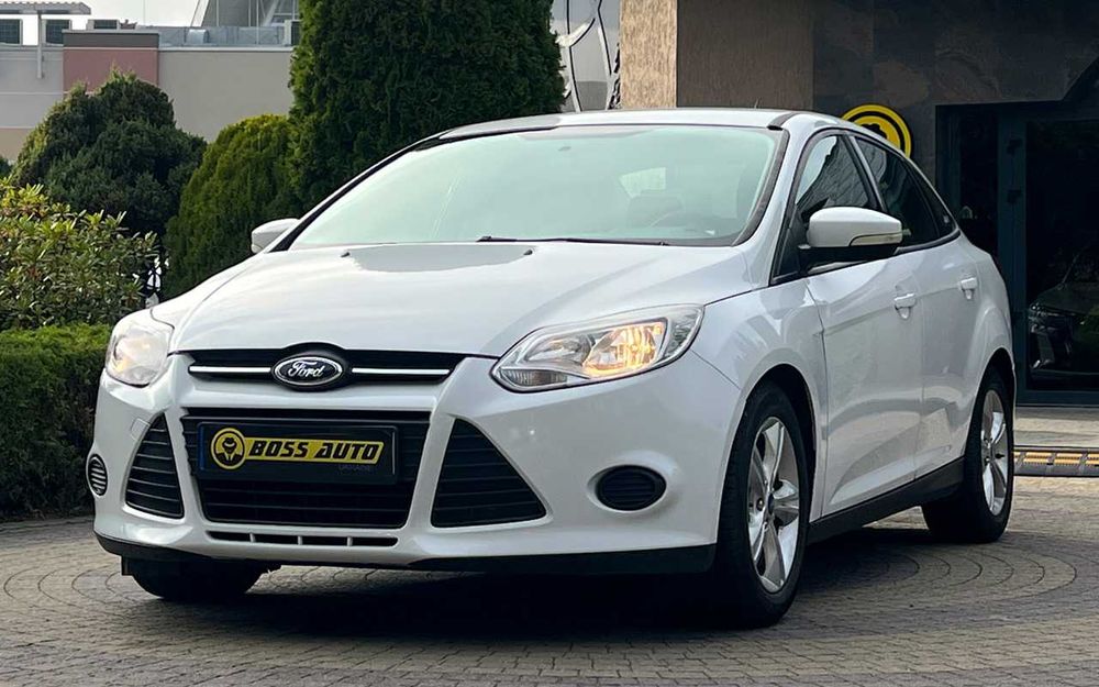 Ford Focus  2012