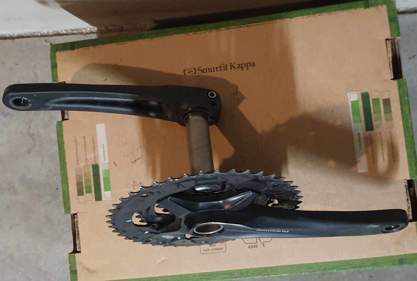 Mechanizm korbowy Shimano Hollowtech 3 rzędowy