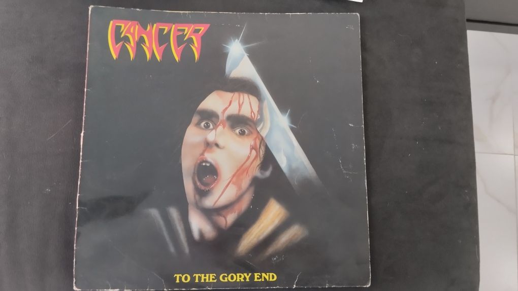 Capa e contracapa album câncer 1990
