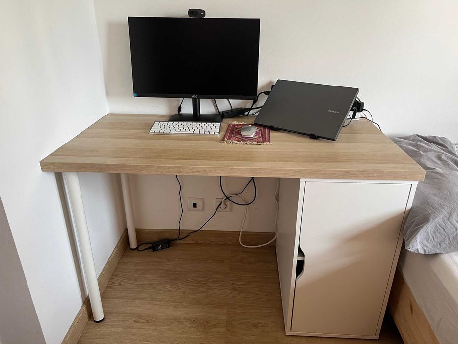 Secretária IKEA - excelente estado