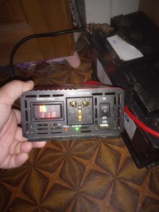 Продам инвертер напряжения 3 квт (12 в)