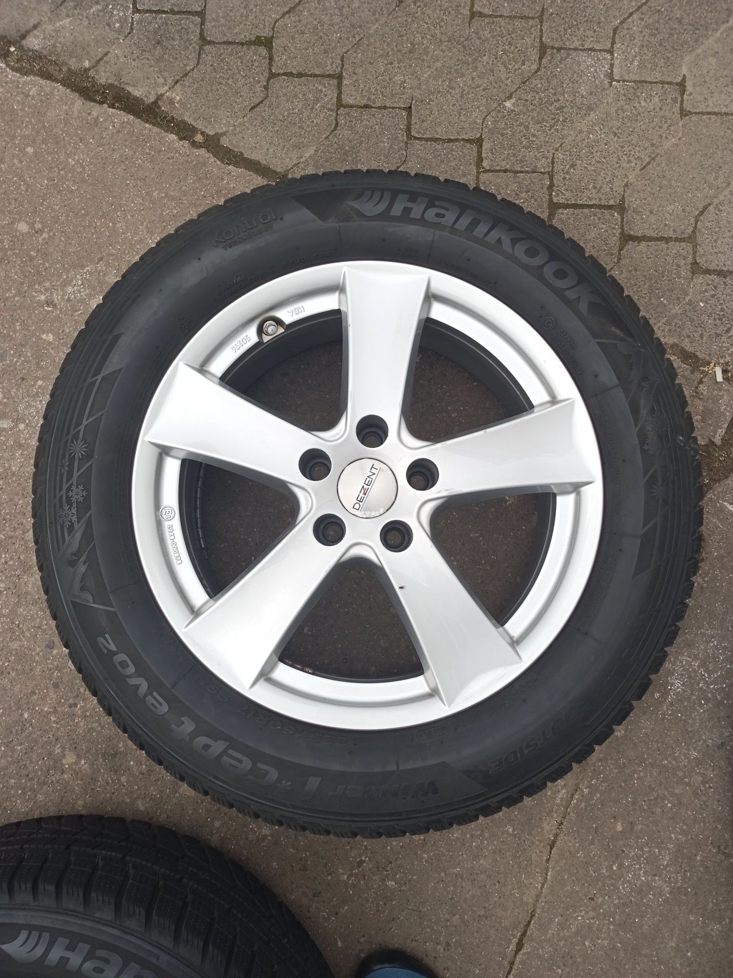 Koła felgi aluminiowe Audi VW Skoda 225/60/17 opona zimowa +łacuchy