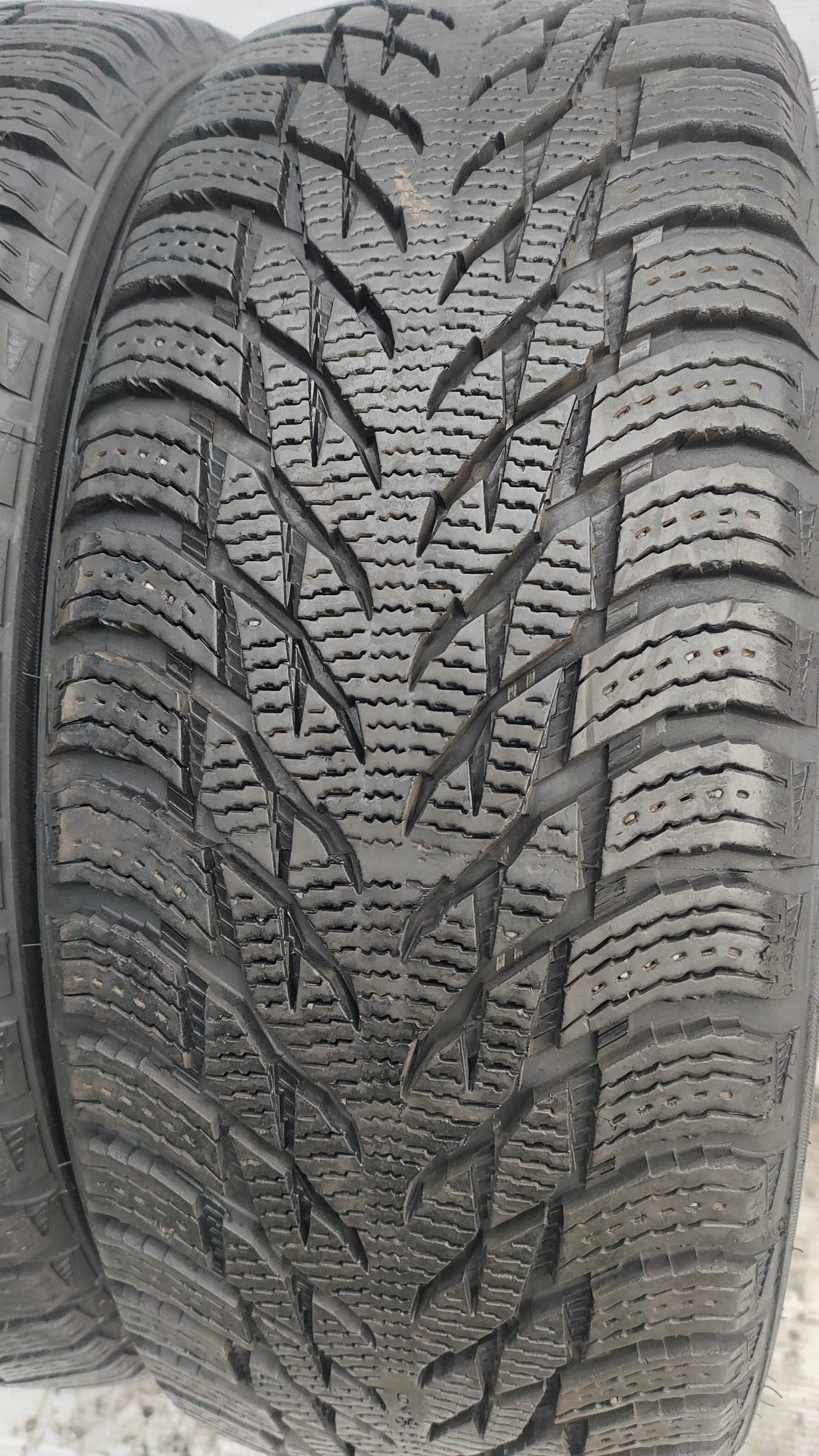 Opony Zimowe 205/55/17 Nokian 2szt 2020r 8mm