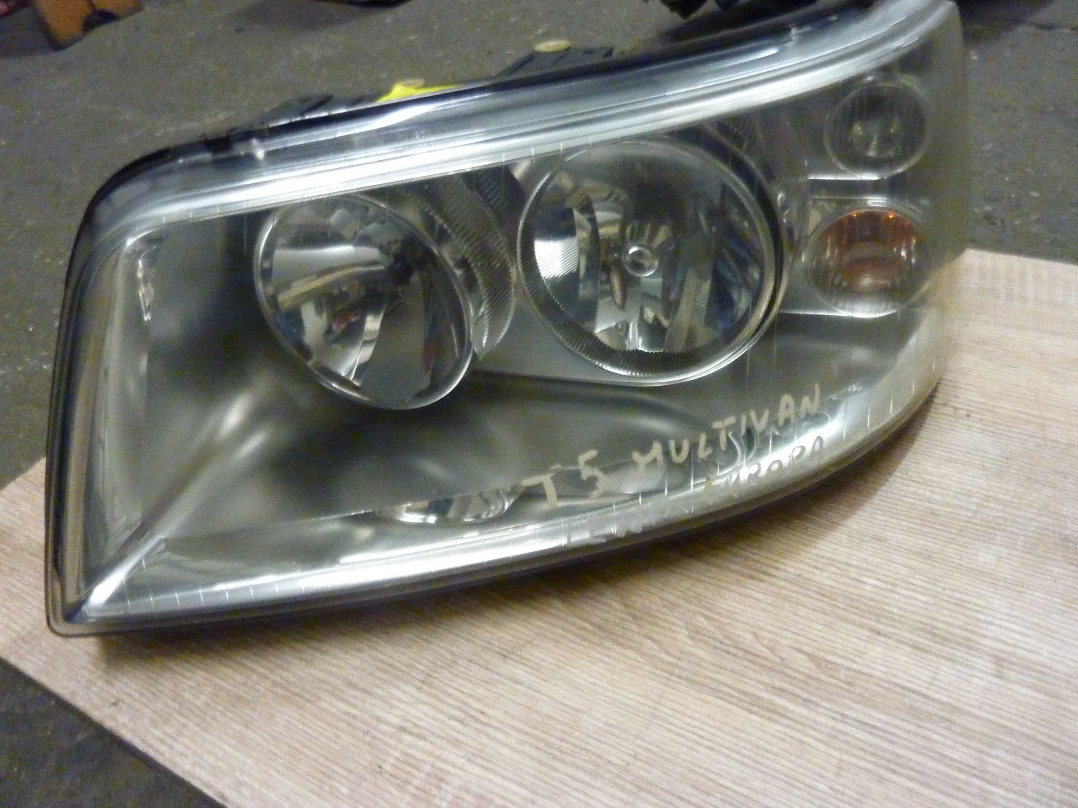 VW MULTIVAN T5 lampa lewa przednia lewy przód 7H194.1015L