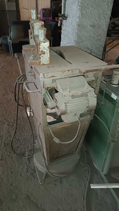 Máquina de corte Alumínio