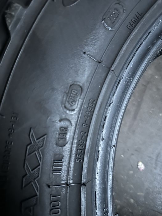 Резина A/T Cooper 225/75/16 болото R16 комплект 95%