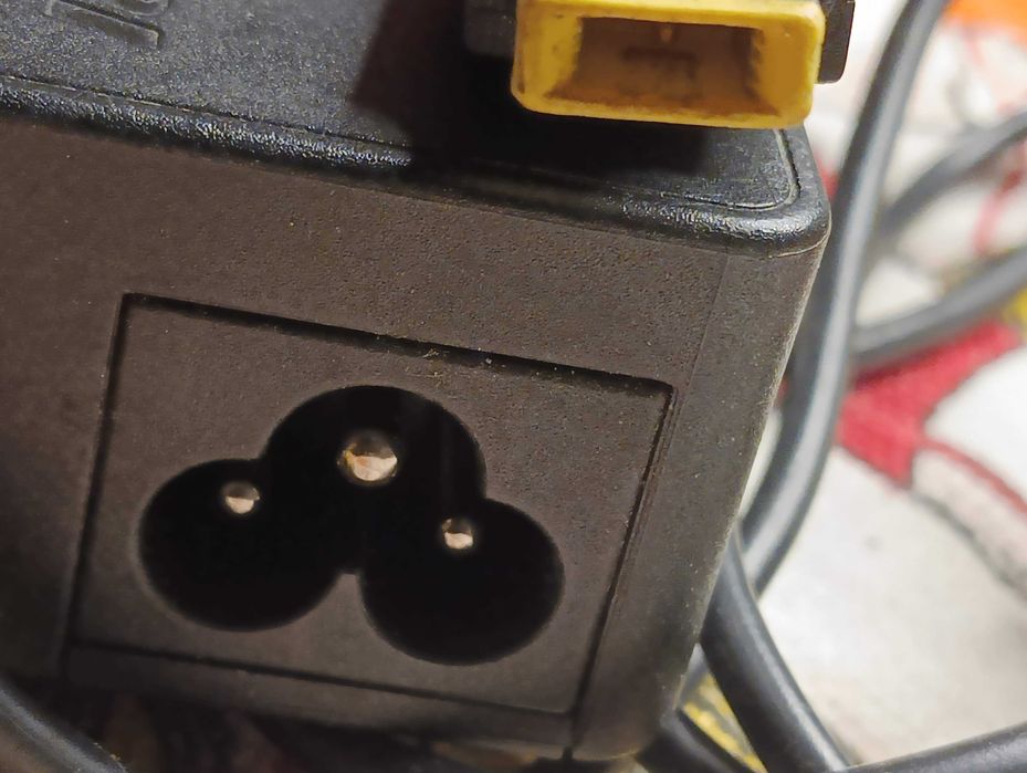 Блок живлення питания зарядне до ноутбука Lenovo 20V 2.25A (USB+pin)