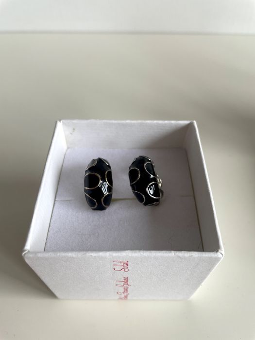 klipsy kolczyki czarne srebrne 2 cm