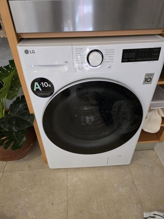 Máquina de lavar roupa LG 8 kg
