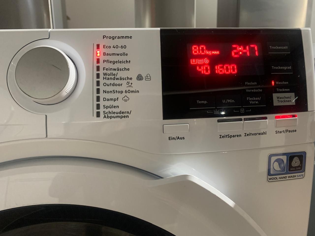 Пральна машинка AEG L7WB65684 з сушкою