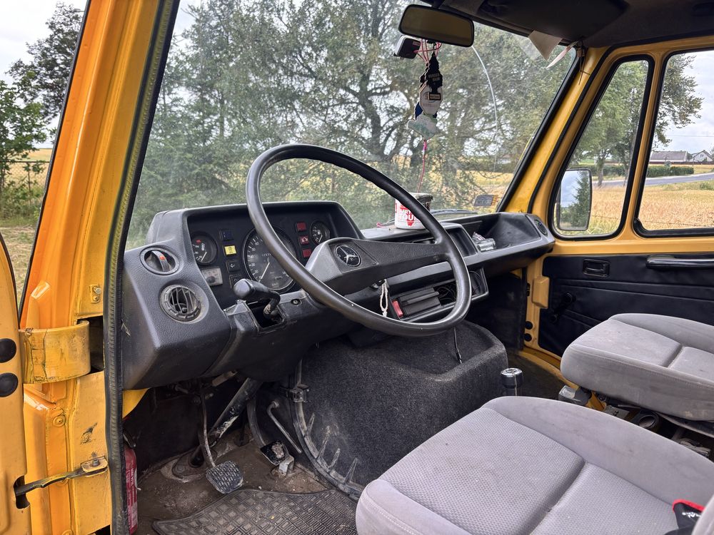Mercedes 208d Kaczka 2,9d wspomaganie